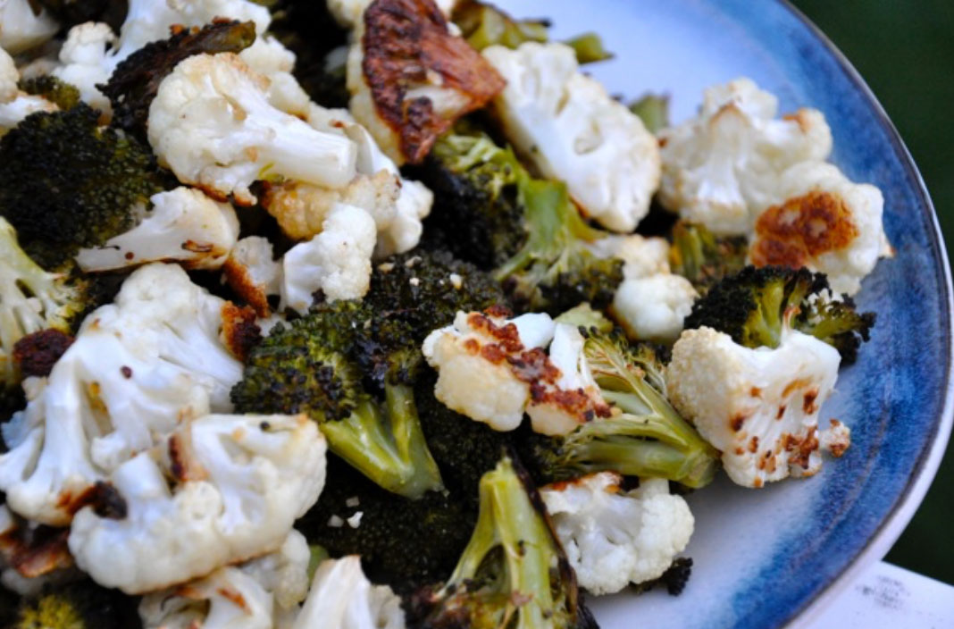 Easy Roasted Broccoli & Cauliflower