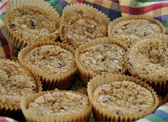 Cranberry Quinoa Mini Muffins