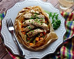 Dijon Chicken with Sweet Potato and Green Beans En Papillote